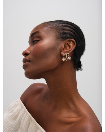 Mood Two Tone Clover Earrings - Pack Of 3