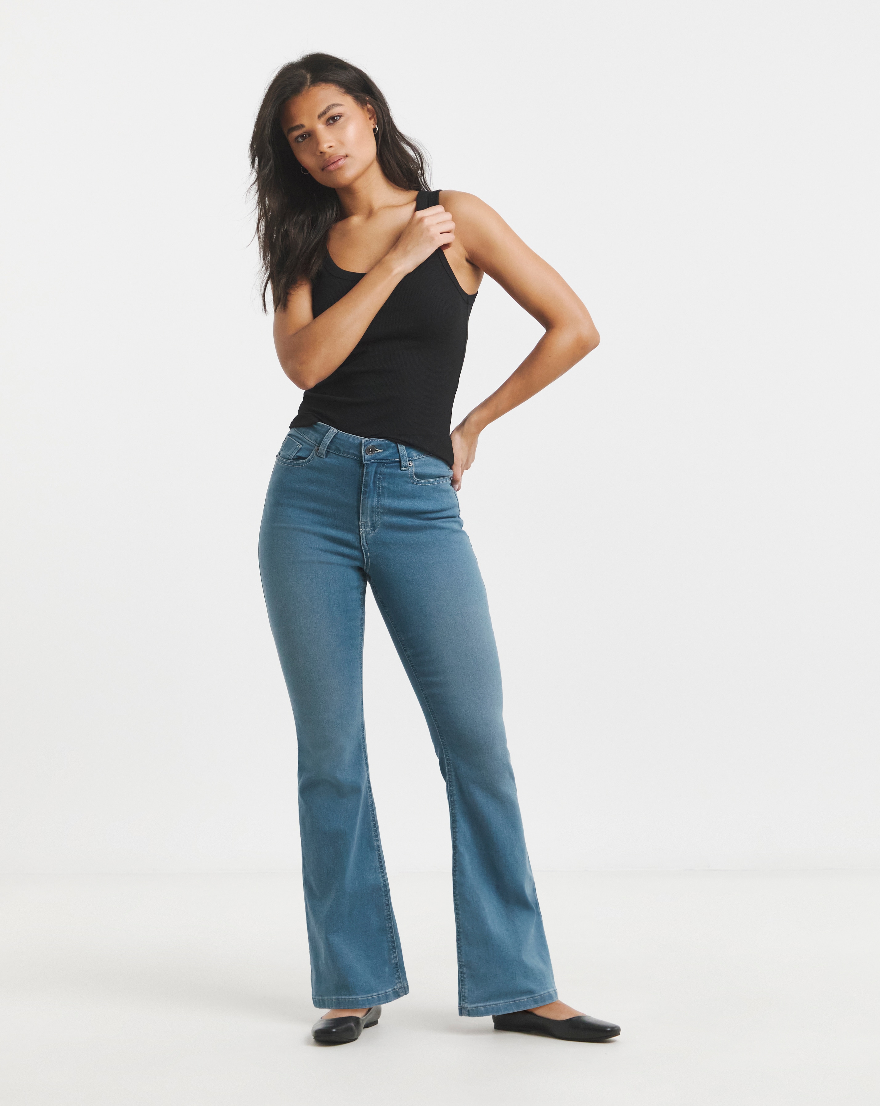 Kim Mid Blue Bootcut Jeans