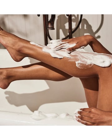 Sundae Whipped Shower Foam - Cherry On Top