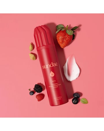 Sundae Whipped Exfoliating Shower Foam - Berry AHA