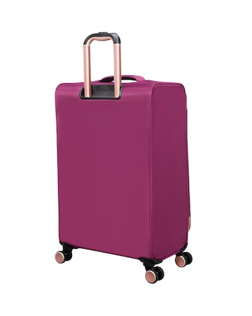 IT Luggage Bewitching Medium Suitcase