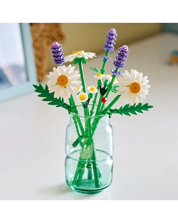 LEGO Botanicals Lavender and Daisy Bouquet